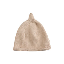Load image into Gallery viewer, Fátima Handmade Beanie Natural (Limited Edition)
